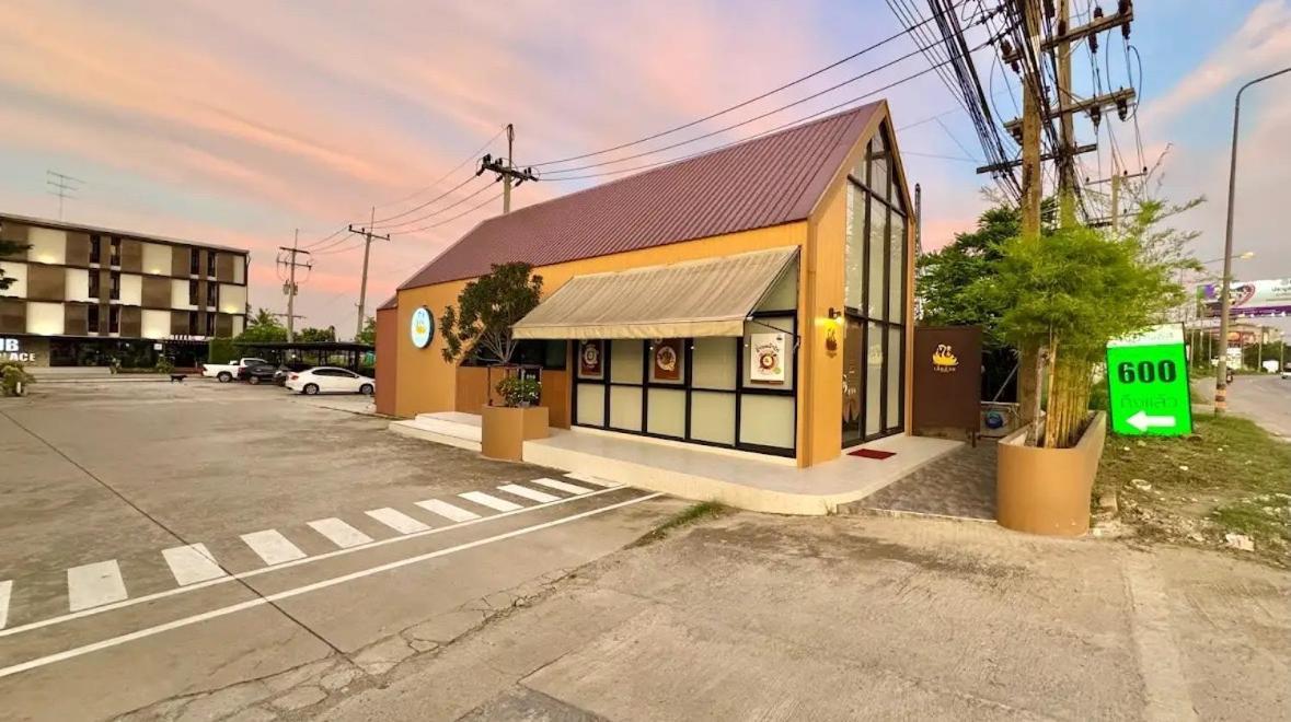 Jb Place Nakhon Pathom Exterior photo