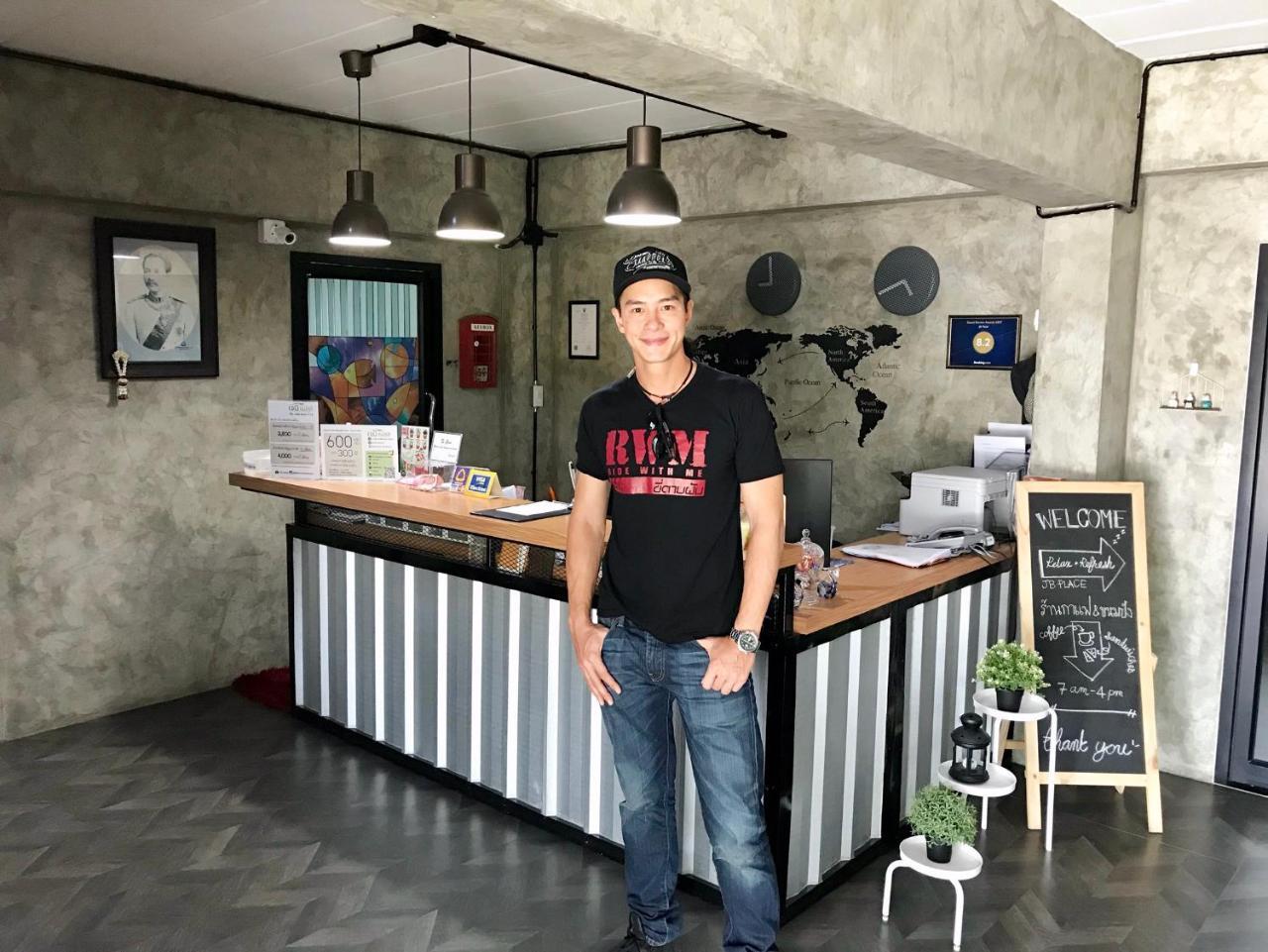 Jb Place Nakhon Pathom Exterior photo